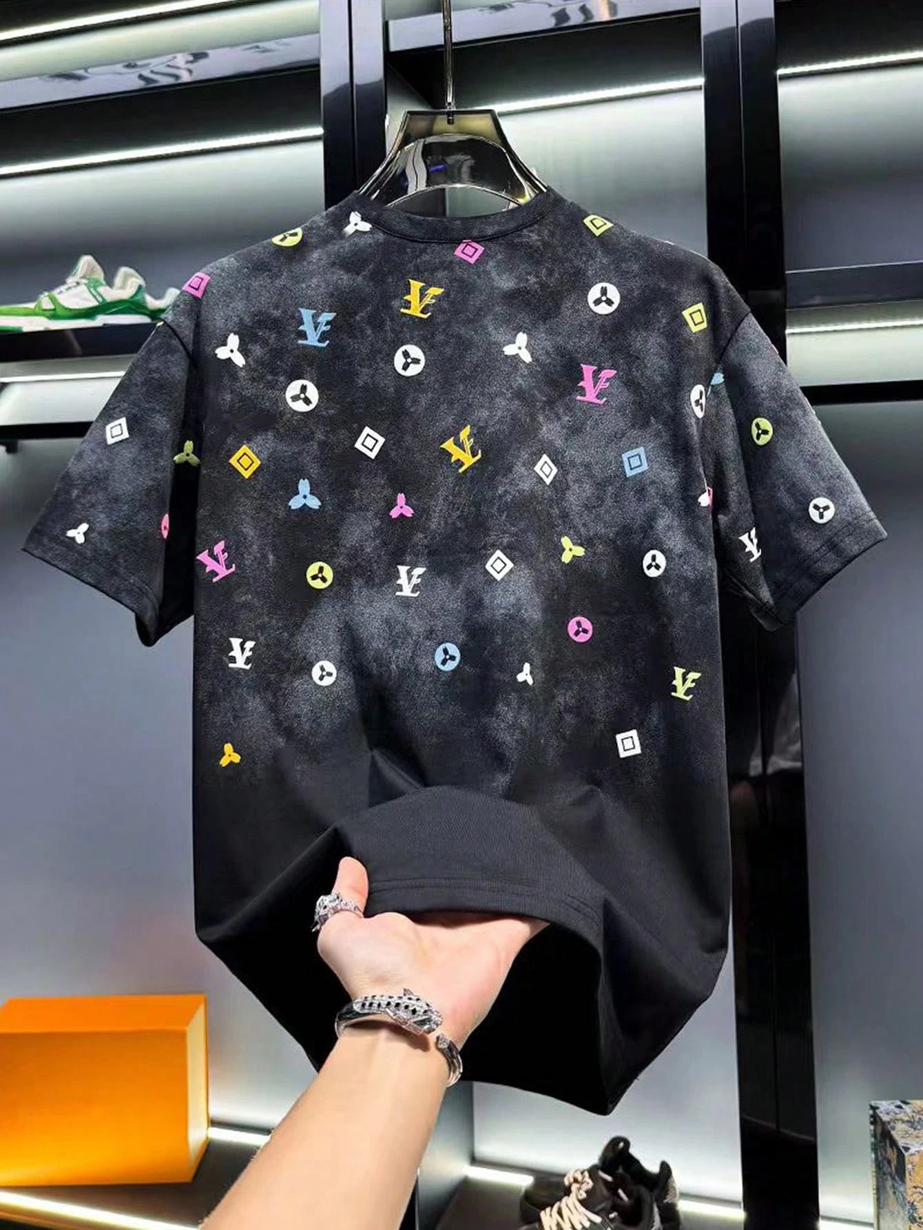 T-shirt
