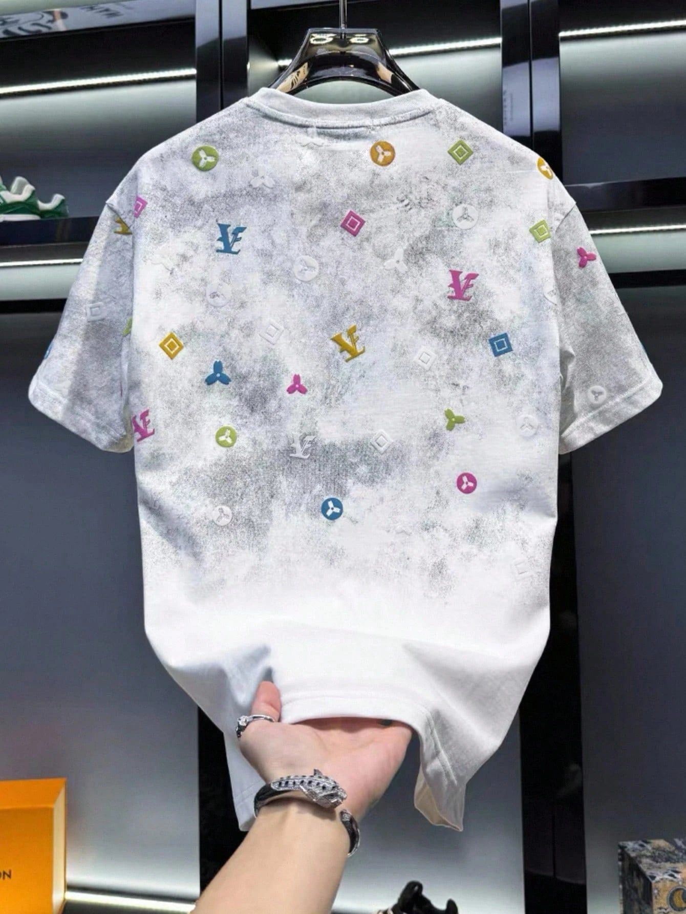T-shirt